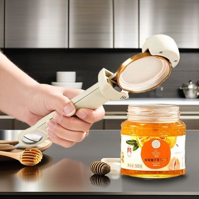 Roestvrij staal wijn sleutelhanger met aangepaste kleur en multifunctionele flesopener