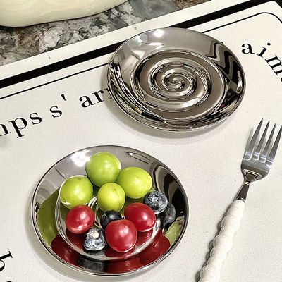 Gestookte eetgerei met handgeschilderde keramische slakkenbak van keuken accessoires