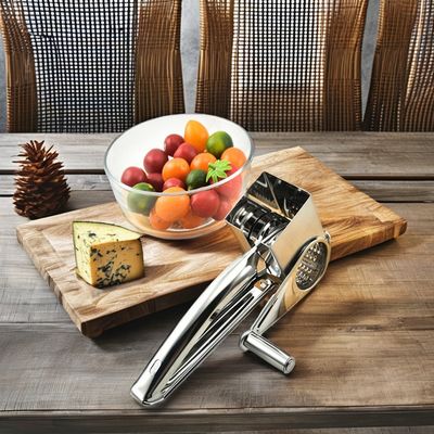 Makkelijk te snijden kaas- en notengrater Handheld roestvrij staal met 4 trommel bevestigingen
