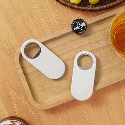 Aanpasbaar logo roestvrij staal Magnetische flessenopener voor huishoudelijke keukens