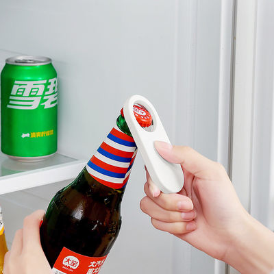 Dikke handgreep van roestvrij staal Magnetische blik wijnfles Bieropener met eenvoudig ontwerp