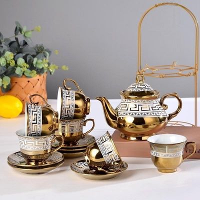 Skimmers Utilities Type Golden Design Porseleinen Thee en koffie set met vouwfunctie