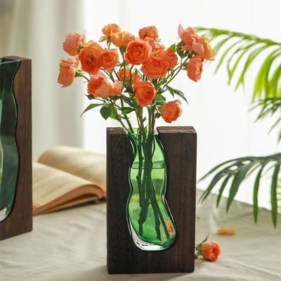 Keramische vaas in boerderijstijl met transparant glas en donut ring design