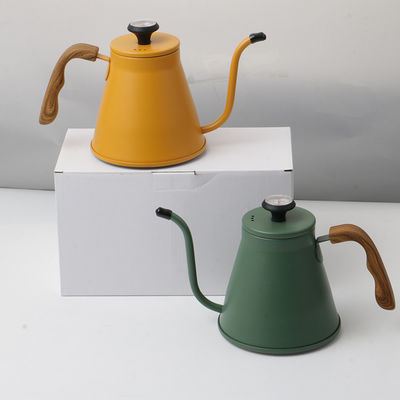 Giet over koffie brouwset met roestvrij staal gooseneck ketel in modern ontwerp