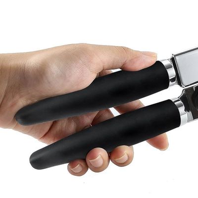 Custom multifunctionele roestvrijstalen blik opener met gladde rand en houten handvat