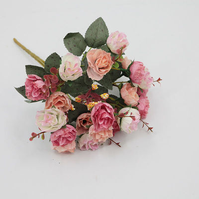 Prachtige zijdewitte kunstmatige diamanten rozen voor bruiloftshuisfeestelijke versieringen