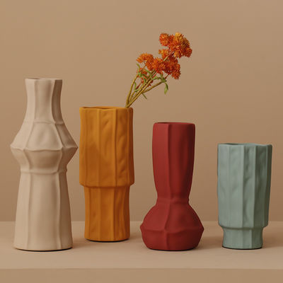 Moderne onregelmatige keramische bloemenvaas voor badkamer tafelblad display trouwhuis decoratie