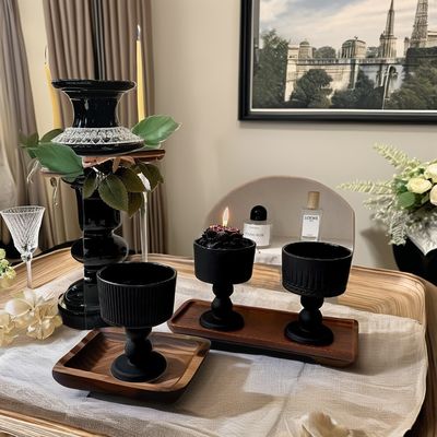Handgemaakte creatieve vintage zwarte glazen glazen beker voor wijn drinken of huisversiering
