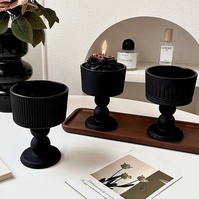 Handgemaakte creatieve vintage zwarte glazen glazen beker voor wijn drinken of huisversiering
