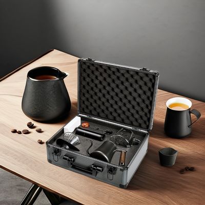 Geschenkdoos inclusief Keramische koffieset Moderne handgemaakte set in minimalistisch ontwerp
