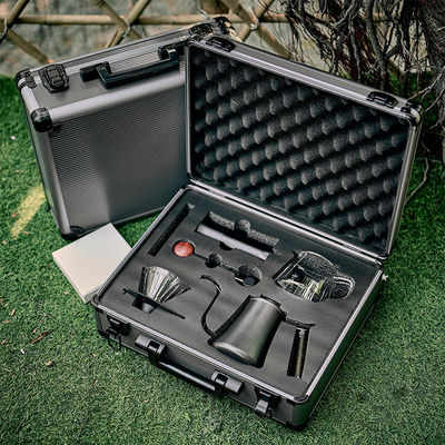 Ervaar de perfecte kop koffie met deze keramische filterpot met een capaciteit van 600 ml