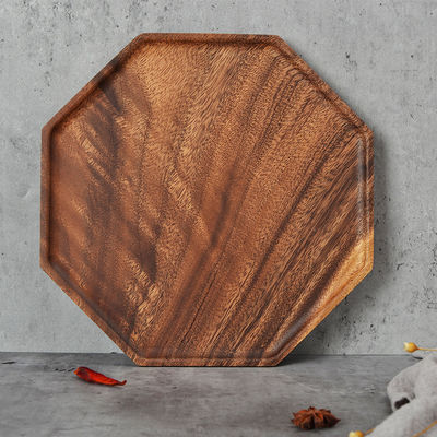 Trays en elegante fruitmanden voor lange houdbaarheid van keukengereedschap