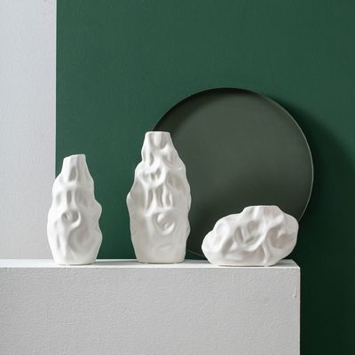 Handgemaakte, klassieke, zilveren porseleinen bloemenvaas voor bruiloft