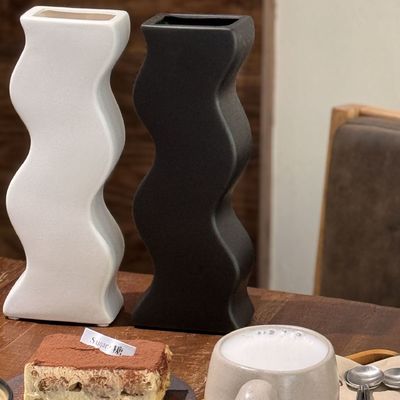 Sterrenhemel Eettafel Decoratie Moderne en elegante witte keramische vaas voor huisversiering