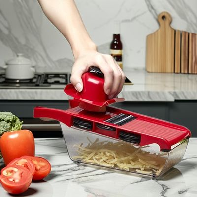 Keuken Essentiële 16-in-1 Metalen Groente Snipper met Bamboe en PP Salad Cutter