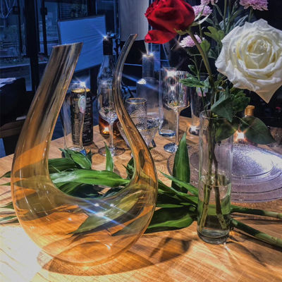 Amerikaanse stijl Bordeaux Bourgogne Luxe Amber wijnbekers Loodloze kristalperfectie