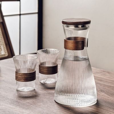 Gepersonaliseerde grootte High Borosilicate glas drinkset voor moderne thuis koud water flessen