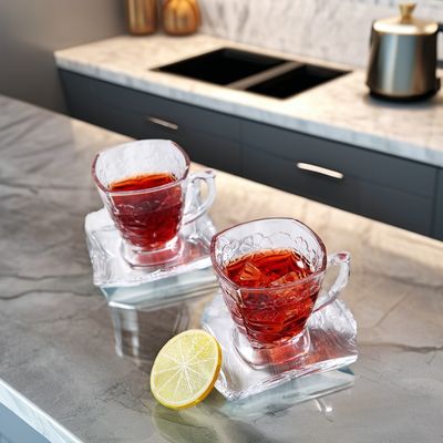 Classic Design Koffie-Tee Sets Doorzichtige Glasbeker Schotel Set Met Patroon Handvaten