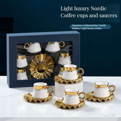 Elegant design van koffieteegbehang Keramisch westers diner set voor duurzaam leven