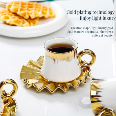 Elegant design van koffieteegbehang Keramisch westers diner set voor duurzaam leven