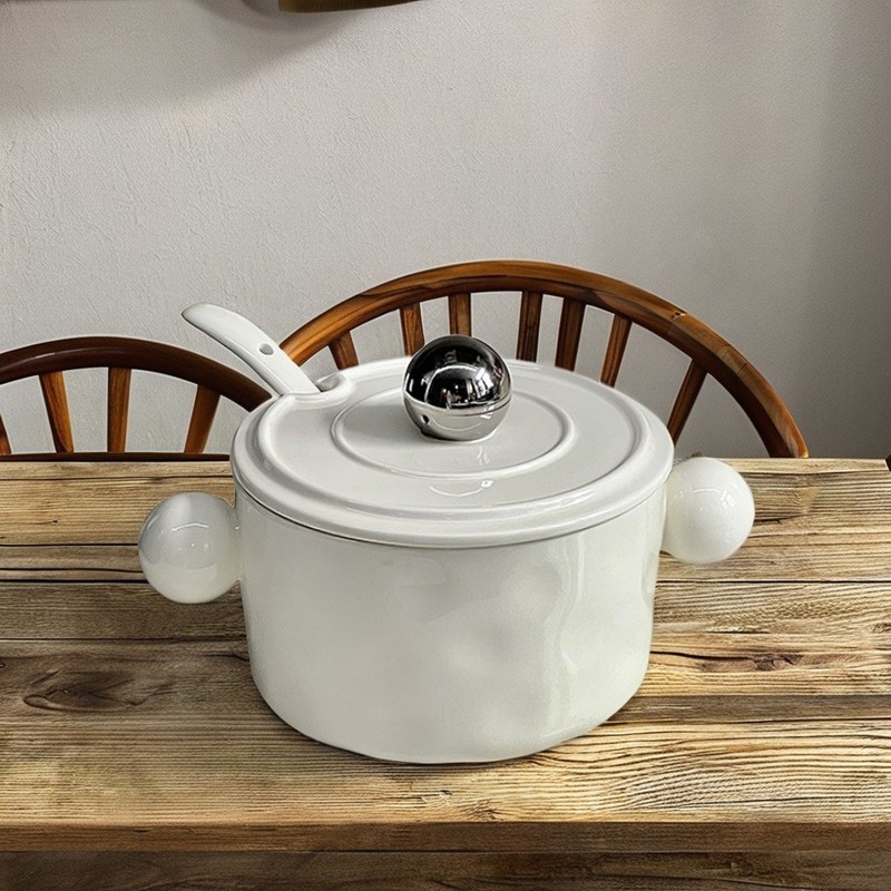 Stijlvolle hartvormige keramische schaal met dubbele handgrepen roestvrijstalen deksel microgolfbaar