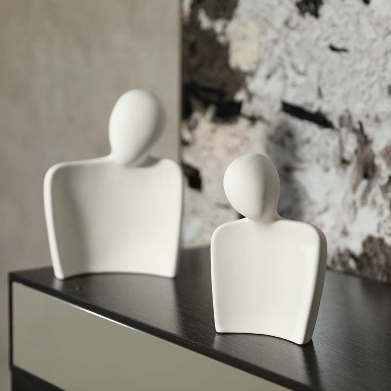 Onvergetelijke momenten Handgemaakte keramische liefdesfiguurtjes voor verschillende festivals