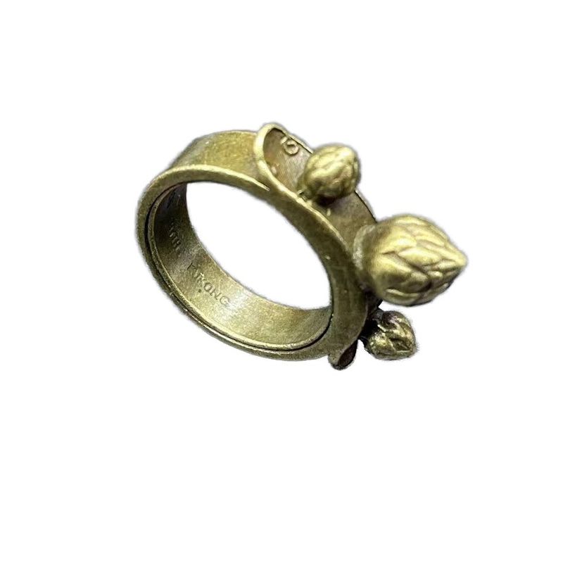 Drie stukken gouden hoop ring badge functie ornamenten voor luxe zwarte mythe aap koning