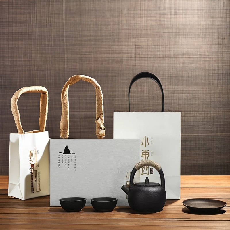 Keramische vintage beker en schotel set Chinese patroon perfect voor koffie melk thee